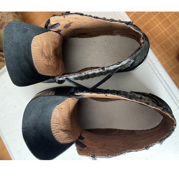 Clocharme Black Leather Ankle Boots - Picture 15 of 15
